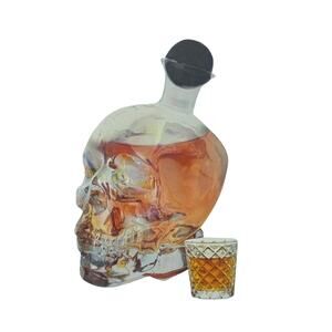 Glass Skull Shape Iridescent Decanter 26.5oz Prop Whiskey Bottle Halloween NEW